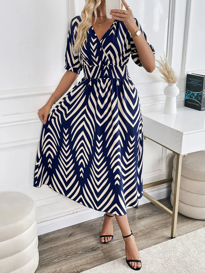 Elina – Geometric Flow Midi Dress