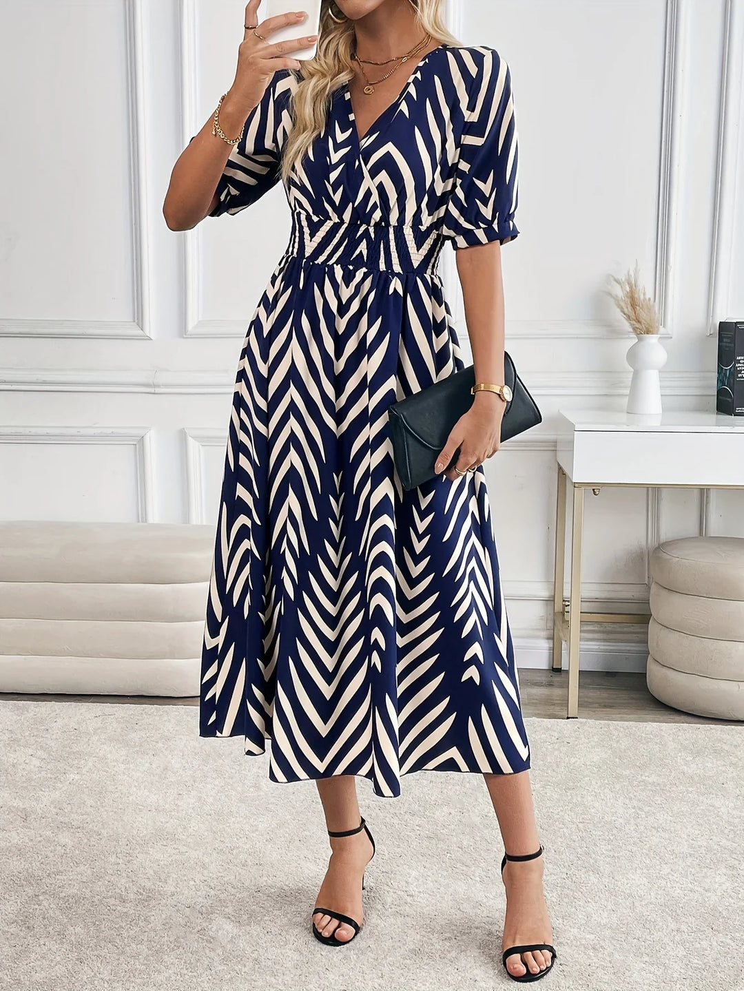 Elina – Geometric Flow Midi Dress