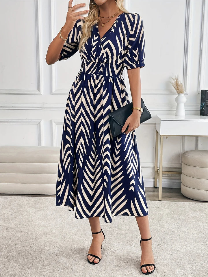 Elina – Geometric Flow Midi Dress