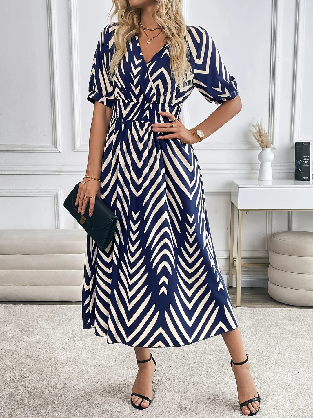 Elina – Geometric Flow Midi Dress
